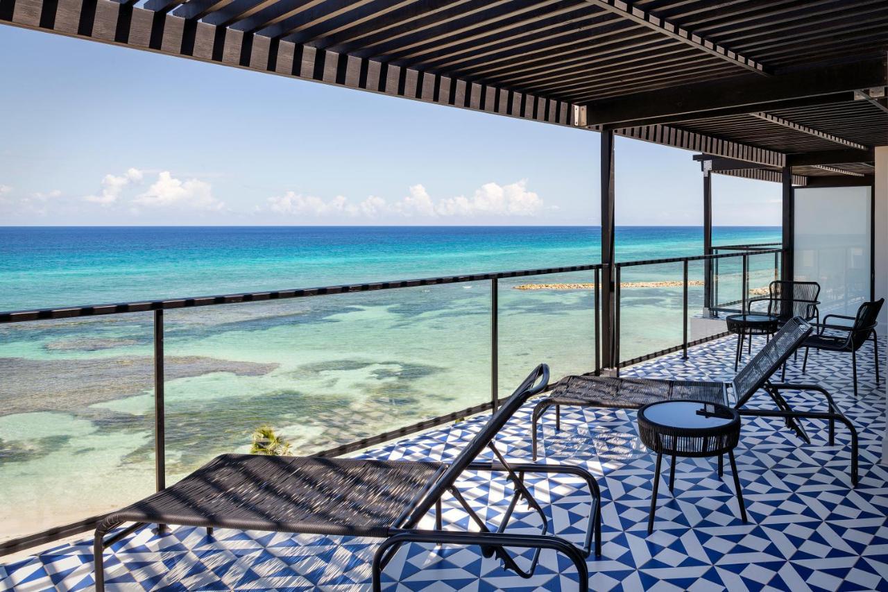 Privilege Master Suite Rooftop Ocean Front